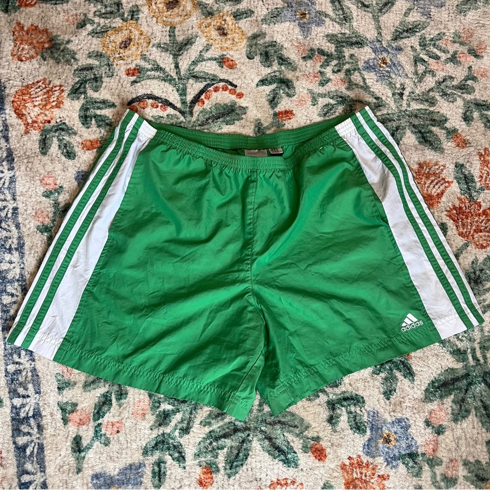 Vintage adidas athletic shorts Size large
